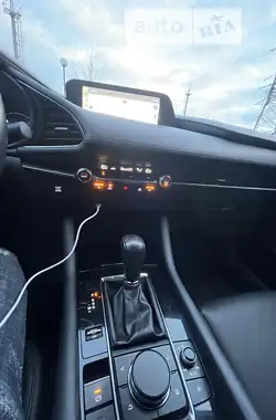 Mazda 3 2019