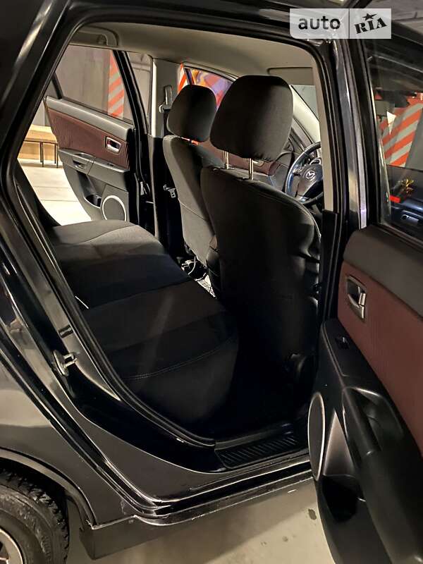 Хетчбек Mazda 3 2004 в Львові фото 4 Хетчбек Mazda 3 2004 в Львові