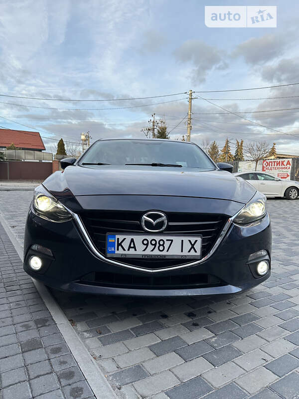 Хэтчбек Mazda 3 2014 в Киеве