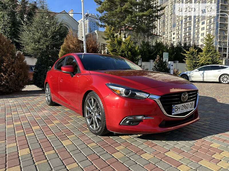Хэтчбек Mazda 3 2018 в Одессе