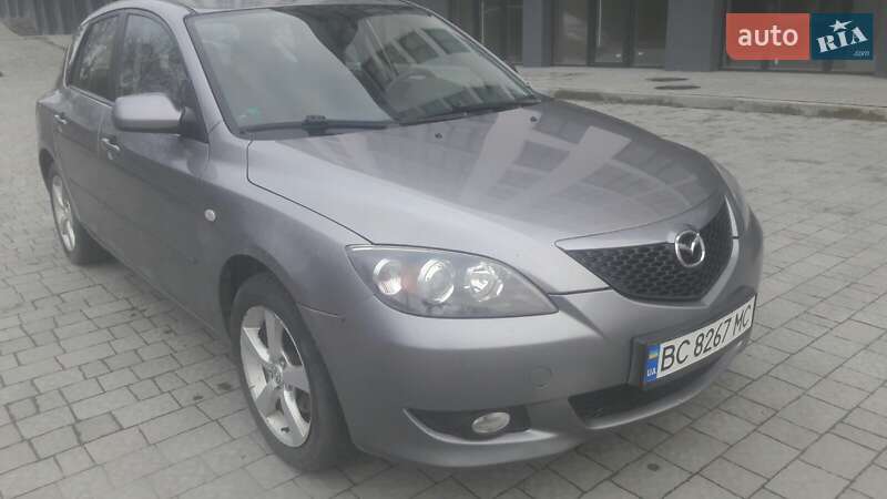 Хэтчбек Mazda 3 2005 в Новояворовске