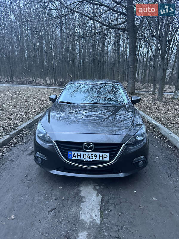 Хэтчбек Mazda 3 2014 в Виннице