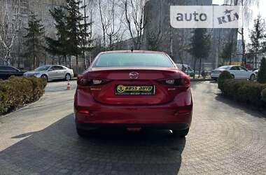 Седан Mazda 3 2016 в Львове
