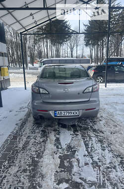 Седан Mazda 3 2012 в Виннице