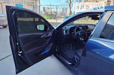 Седан Mazda 3 2017 в Харькове