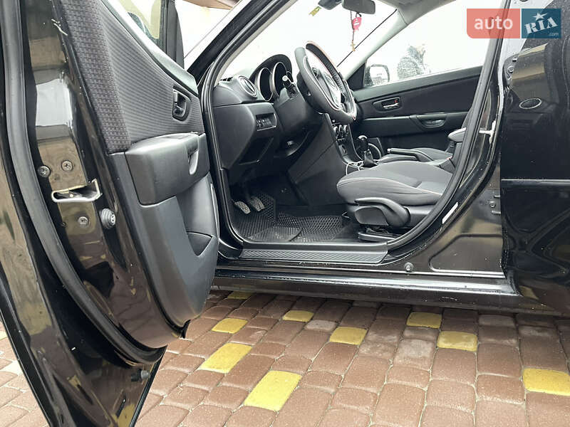 Хэтчбек Mazda 3 2008 в Львове