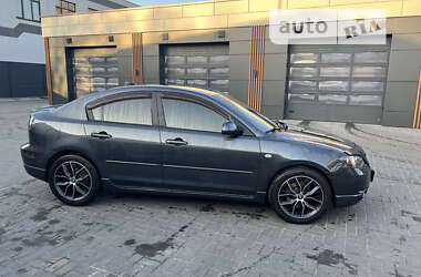 Седан Mazda 3 2006 в Черкассах