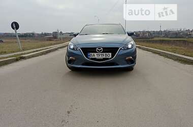Седан Mazda 3 2014 в Кропивницком