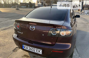 Седан Mazda 3 2006 в Харкові