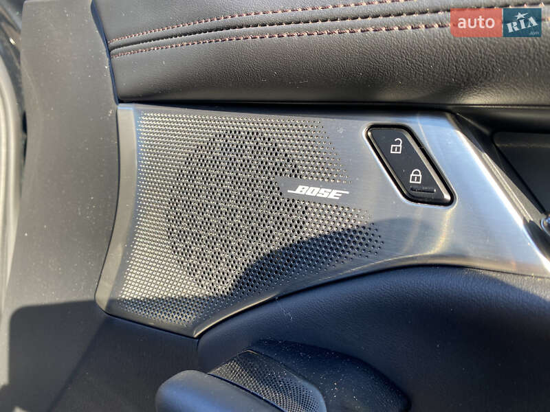 Хэтчбек Mazda 3 2018 в Киеве фото 13 Хэтчбек Mazda 3 2018 в Киеве