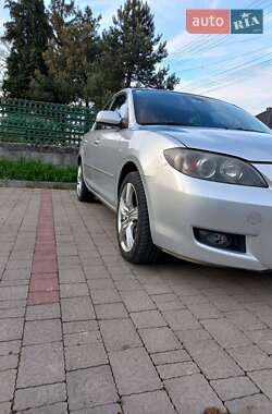Седан Mazda 3 2007 в Ужгороді