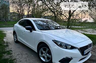 Седан Mazda 3 2014 в Запоріжжі