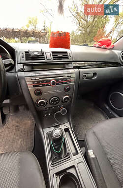 Хэтчбек Mazda 3 2007 в Иванкове