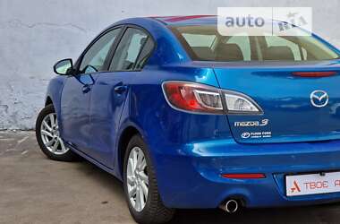 Седан Mazda 3 2012 в Одессе