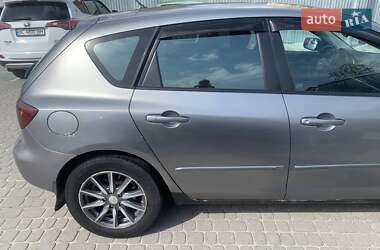 Хэтчбек Mazda 3 2004 в Львове