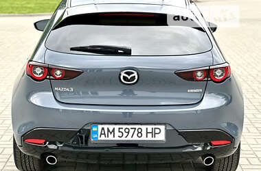 Хэтчбек Mazda 3 2022 в Житомире