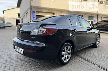 Седан Mazda 3 2013 в Харкові