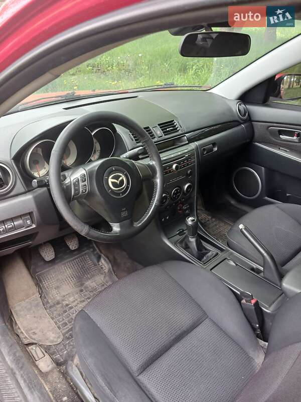 Седан Mazda 3 2008 в Миргороде