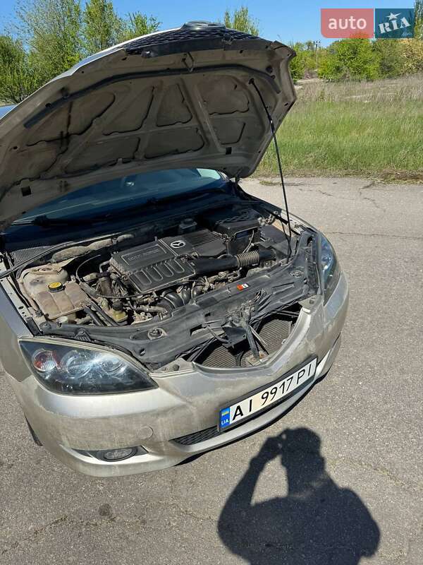 Хетчбек Mazda 3 2004 в Миронівці