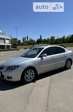 Седан Mazda 3 2007 в Киеве