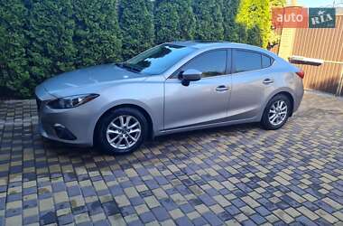 Хэтчбек Mazda 3 2015 в 
