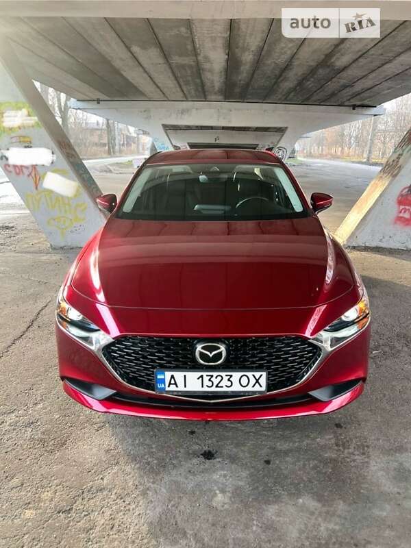 Седан Mazda 3 2018 в Броварах
