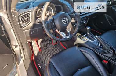 Седан Mazda 3 2013 в Днепре