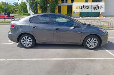 Седан Mazda 3 2012 в Киеве