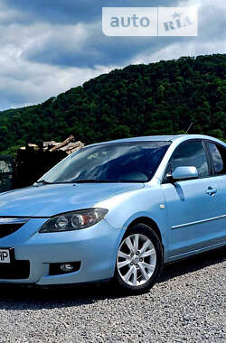 Седан Mazda 3 2007 в Ужгороде