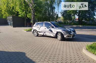 Хэтчбек Mazda 3 2004 в Вишневом