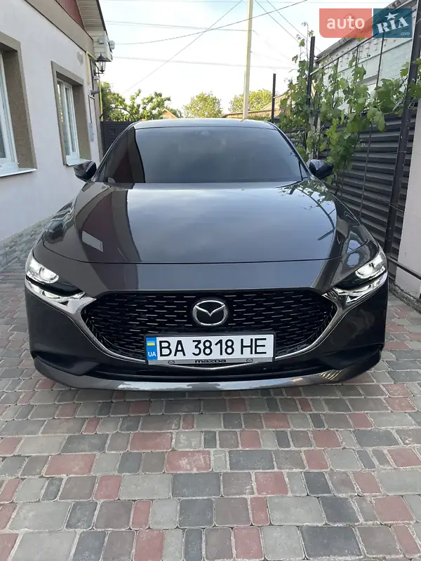 Mazda 3 2019