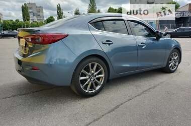 Седан Mazda 3 2014 в Кропивницком