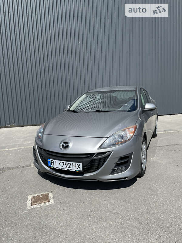 Седан Mazda 3 2013 в Харькове