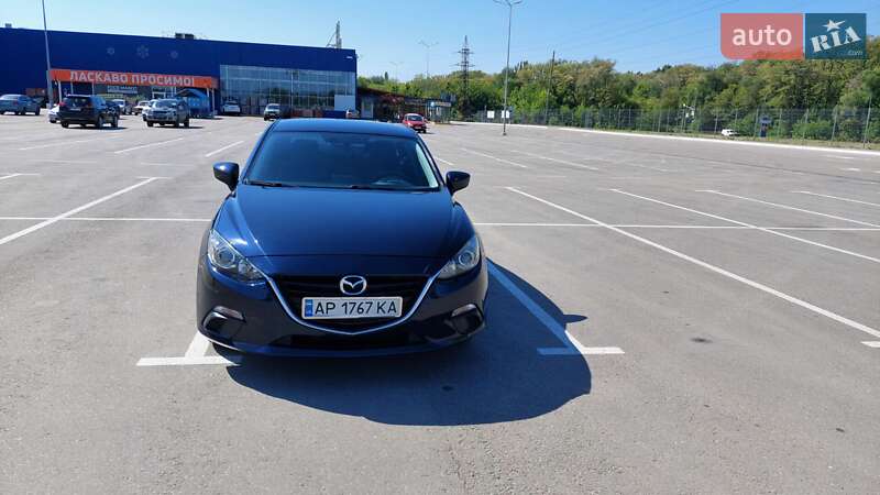 Седан Mazda 3 2014 в Запорожье