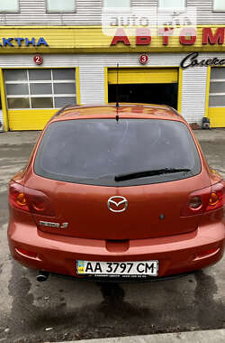 Хэтчбек Mazda 3 2004 в Киеве