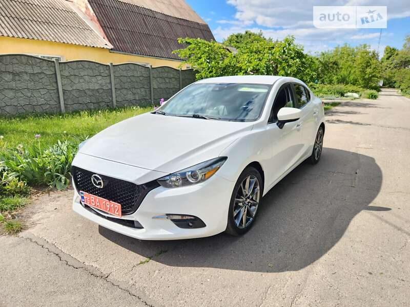 Седан Mazda 3 2018 в Полтаве