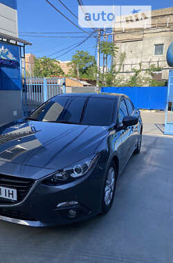 Седан Mazda 3 2015 в Одессе