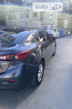 Седан Mazda 3 2015 в Одессе