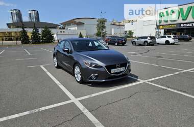 Хэтчбек Mazda 3 2013 в Киеве