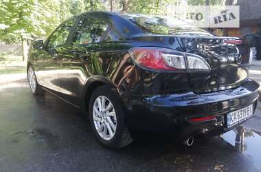 Седан Mazda 3 2011 в Києві