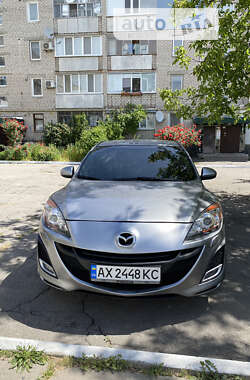 Седан Mazda 3 2010 в Кременчуге