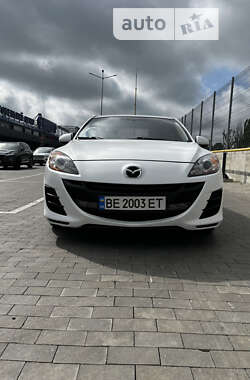 Седан Mazda 3 2012 в Первомайську