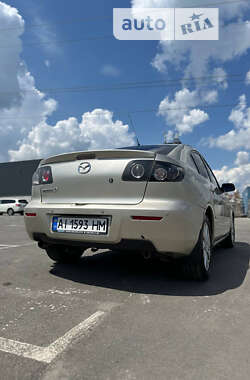 Седан Mazda 3 2007 в Буче