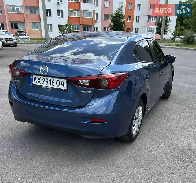 Седан Mazda 3 2016 в Харькове