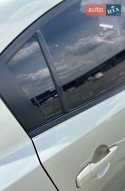 Седан Mazda 3 2008 в 