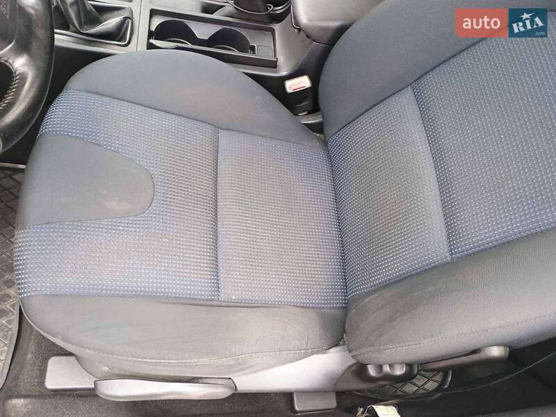 Хетчбек Mazda 3 2004 в Івано-Франківську фото 39 Хетчбек Mazda 3 2004 в Івано-Франківську