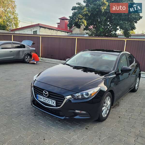 Седан Mazda 3 2017 в Одессе