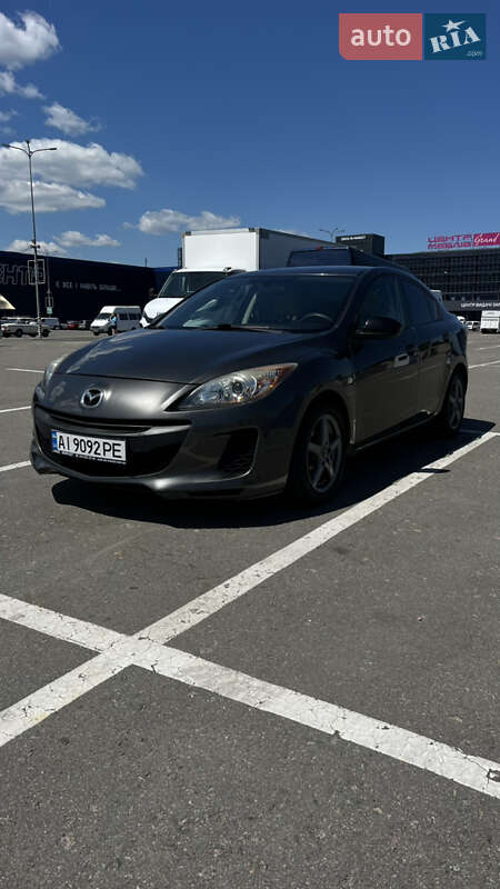 Седан Mazda 3 2010 в Києві