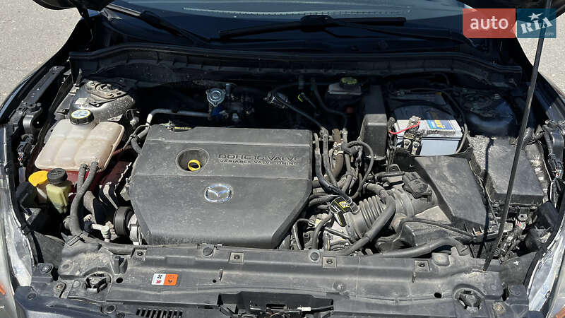 Седан Mazda 3 2010 в Києві