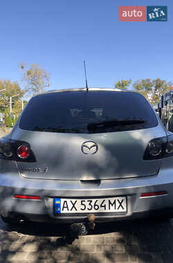 Хетчбек Mazda 3 2006 в Чернівцях